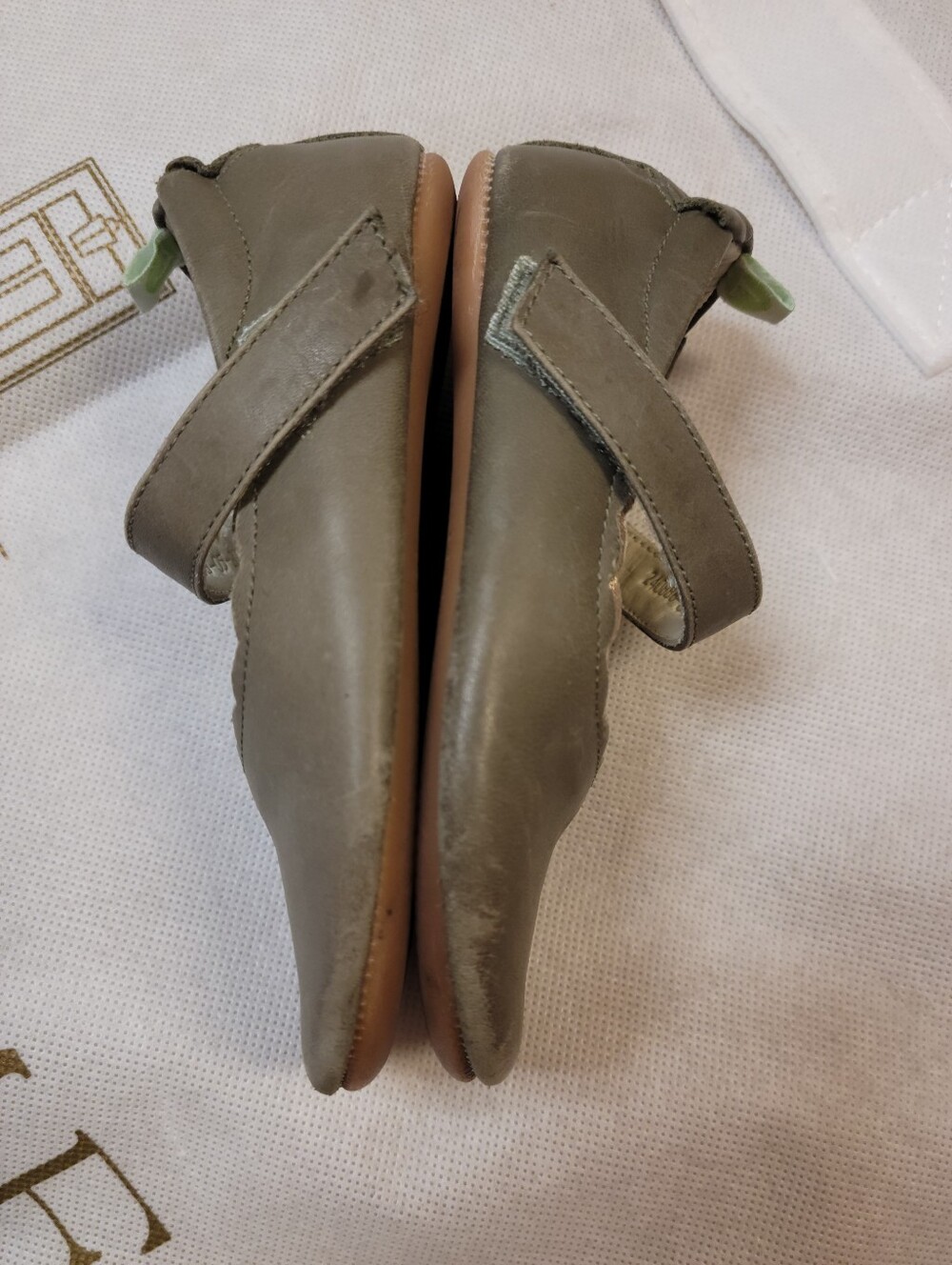 Tip Toey Joey Olive Khaki Green Mary Jane 8.5 - Picture 4 of 5